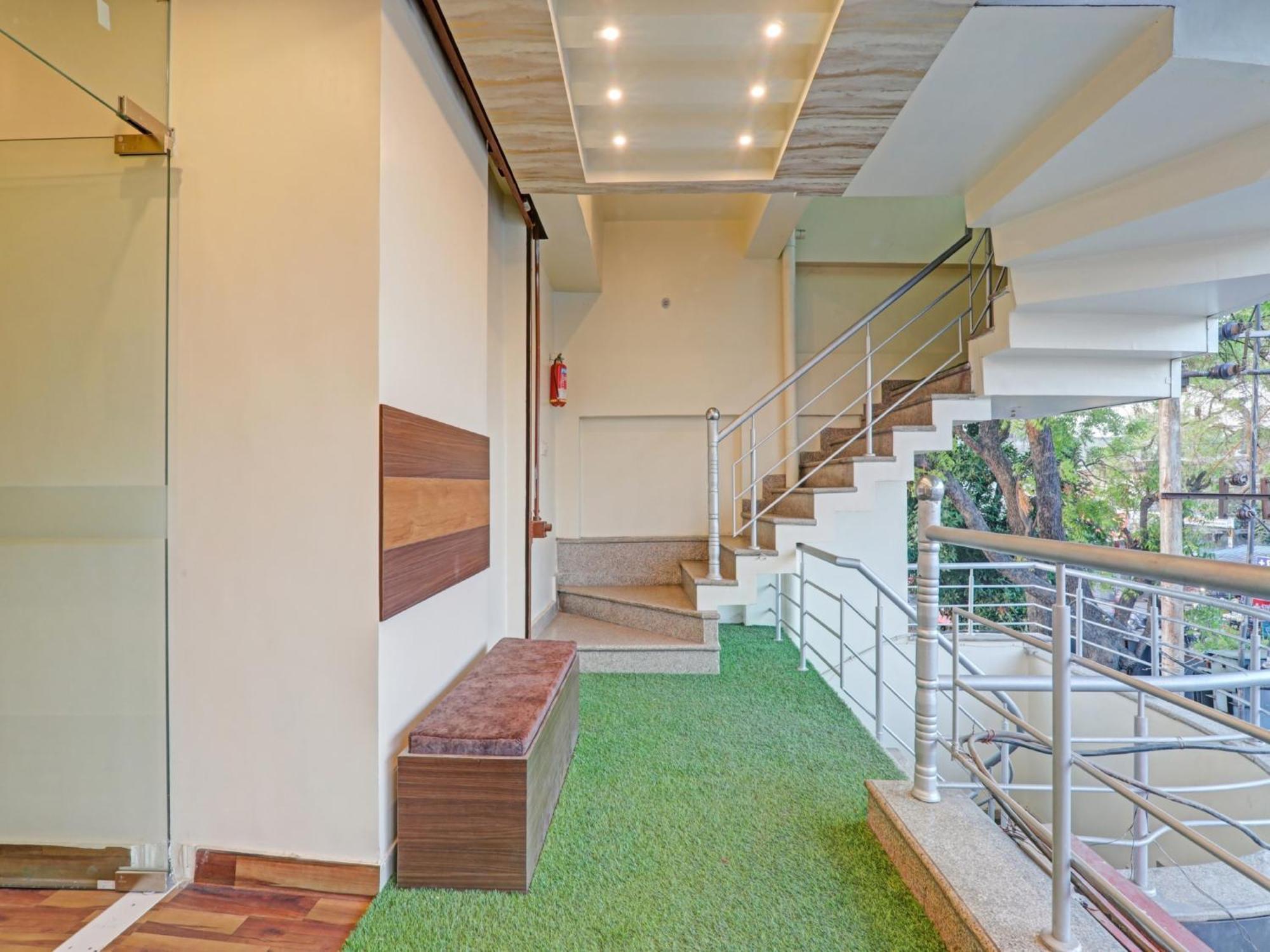 לקנאו Hotel O The Ashiyana Inn מראה חיצוני תמונה