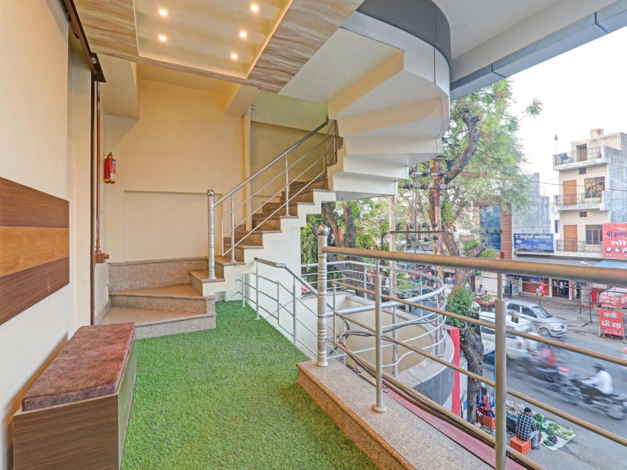 לקנאו Hotel O The Ashiyana Inn מראה חיצוני תמונה