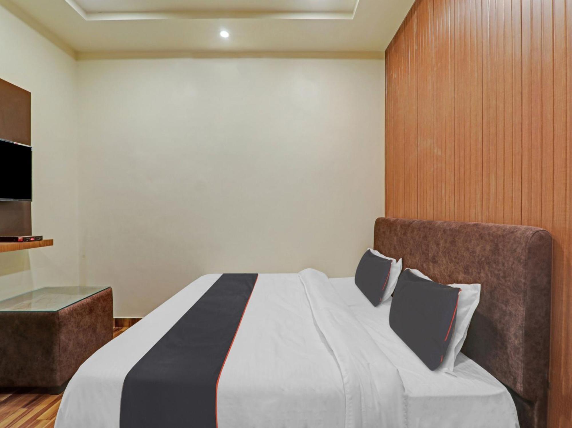 לקנאו Hotel O The Ashiyana Inn מראה חיצוני תמונה